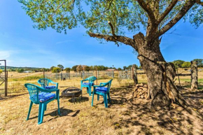 Charming Subiaco Getaway Near Arkansas River! Scranton